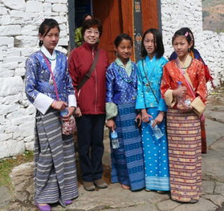 キラを着た子供たち